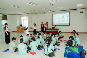 ศูนย์ภาษา จัดโครงการค่ายพัฒนาทักษะภาษาอังกฤษ เสริมสร้างสมรรถนะการสื่อสารแก่เยาวชนโรงเรียนอนุบาลเทศบาลตำบลเขาพระงาม