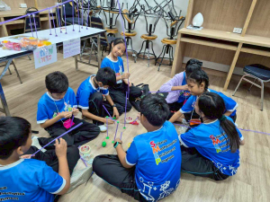 คณะวิทยาศาสตร์ฯ ร่วมกับ โรงเรียนบรรจงรัตน์ จัดค่าย SMEP 2/2568 มุ่งเน้นการเรียนรู้เชิงปฏิบัติการ เสริมสร้างทักษะวิทยาศาสตร์นอกห้องเรียน