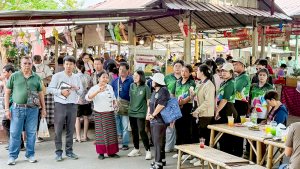 คณะมนุษยศาสตร์ฯ รุกกระตุ้นเศรษฐกิจสร้างสรรค์ จัดอบรมพัฒนาทักษะ นักเล่าเรื่องและนักออกแบบหัตถศิลป์ริมน้ำ ณ ตลาดต้าน้ำโบราณบ้านต้นตาล