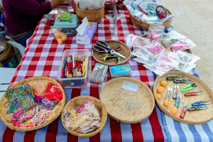 คณะมนุษยศาสตร์ฯ รุกกระตุ้นเศรษฐกิจสร้างสรรค์ จัดอบรมพัฒนาทักษะ นักเล่าเรื่องและนักออกแบบหัตถศิลป์ริมน้ำ ณ ตลาดต้าน้ำโบราณบ้านต้นตาล