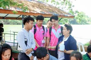 คณะมนุษยศาสตร์ฯ รุกกระตุ้นเศรษฐกิจสร้างสรรค์ จัดอบรมพัฒนาทักษะ นักเล่าเรื่องและนักออกแบบหัตถศิลป์ริมน้ำ ณ ตลาดต้าน้ำโบราณบ้านต้นตาล