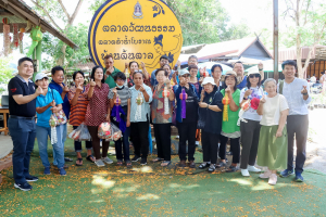 คณะมนุษยศาสตร์ฯ รุกกระตุ้นเศรษฐกิจสร้างสรรค์ จัดอบรมพัฒนาทักษะ นักเล่าเรื่องและนักออกแบบหัตถศิลป์ริมน้ำ ณ ตลาดต้าน้ำโบราณบ้านต้นตาล