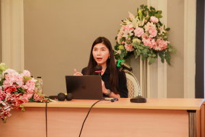 รร.สาธิต มรภ.เทพสตรี ยกระดับทักษะดิจิทัล จัดอบรม การประยุกต์ใช้ AI เพื่อพัฒนาการจัดการเรียนรู้ มุ่งเพิ่มประสิทธิภาพบุคลากร