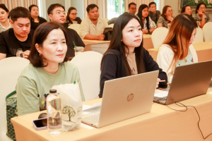 รร.สาธิต มรภ.เทพสตรี ยกระดับทักษะดิจิทัล จัดอบรม การประยุกต์ใช้ AI เพื่อพัฒนาการจัดการเรียนรู้ มุ่งเพิ่มประสิทธิภาพบุคลากร