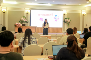 รร.สาธิต มรภ.เทพสตรี ยกระดับทักษะดิจิทัล จัดอบรม การประยุกต์ใช้ AI เพื่อพัฒนาการจัดการเรียนรู้ มุ่งเพิ่มประสิทธิภาพบุคลากร