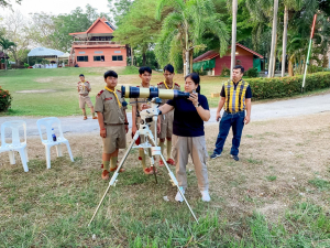 ศูนย์วิทยาศาสตร์ มรภ.เทพสตรี รุกบริการวิชาการ จัดค่ายดาราศาสตร์สร้างแรงบันดาลใจแก่เยาวชน รร.นครนนท์วิทยา 2 วัดทินกรนิมิต