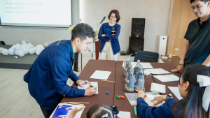 มรภ.เทพสตรี รุกยกระดับอาจารย์ที่ปรึกษา จัดอบรม Upskill - Reskill ปั้นนักศึกษาด้วยกระบวนการ วิศวกรสังคม มุ่งเป้าความยั่งยืน SDGs