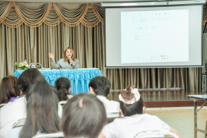 คณะเทคโนโลยีสารสนเทศ ติวเข้มสมรรถนะภาษาอังกฤษนักศึกษาปี 4 มุ่งยกระดับทักษะตามมาตรฐาน CEFR เพิ่มโอกาสสู่ตลาดงานสากล