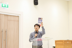 สาขาวิชาภาษาไทย คณะมนุษยศาสตร์ฯ ผนึกกำลังภาคีเครือข่าย จัดอบรมประชันกลอนสด วรรณศิลป์เทพสตรี มุ่งสืบสานและพัฒนานวัตกรรมการประพันธ์