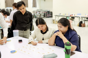 สาขาวิชาภาษาไทย คณะมนุษยศาสตร์ฯ ผนึกกำลังภาคีเครือข่าย จัดอบรมประชันกลอนสด วรรณศิลป์เทพสตรี มุ่งสืบสานและพัฒนานวัตกรรมการประพันธ์