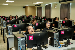 มรภ.เทพสตรี จัดอบรมการใช้เครื่องมือ AI กับการพัฒนาผลงานทางวิชาการ มุ่งยกระดับคณาจารย์สู่การจัดการศึกษาเพื่อพัฒนาท้องถิ่นที่ยั่งยืน