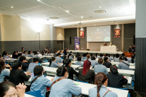 คณะเทคโนโลยีสารสนเทศ เปิดโครงการ เสริมเกราะดิจิทัล ป้องกันภัยออนไลน์ มุ่งสร้างทักษะความปลอดภัยทางเทคโนโลยีแก่เครือข่าย อสม.