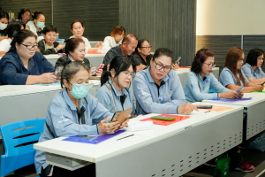 คณะเทคโนโลยีสารสนเทศ เปิดโครงการ เสริมเกราะดิจิทัล ป้องกันภัยออนไลน์ มุ่งสร้างทักษะความปลอดภัยทางเทคโนโลยีแก่เครือข่าย อสม.