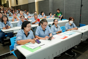 คณะเทคโนโลยีสารสนเทศ เปิดโครงการ เสริมเกราะดิจิทัล ป้องกันภัยออนไลน์ มุ่งสร้างทักษะความปลอดภัยทางเทคโนโลยีแก่เครือข่าย อสม.