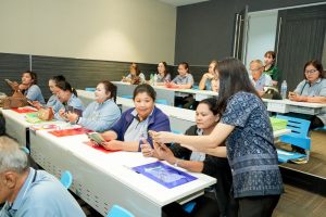 คณะเทคโนโลยีสารสนเทศ เปิดโครงการ เสริมเกราะดิจิทัล ป้องกันภัยออนไลน์ มุ่งสร้างทักษะความปลอดภัยทางเทคโนโลยีแก่เครือข่าย อสม.