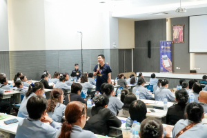 คณะเทคโนโลยีสารสนเทศ เปิดโครงการ เสริมเกราะดิจิทัล ป้องกันภัยออนไลน์ มุ่งสร้างทักษะความปลอดภัยทางเทคโนโลยีแก่เครือข่าย อสม.