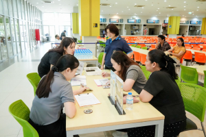 มรภ.เทพสตรี ผนึกกำลัง อาจารย์แห้ว จัดดูดวงการกุศล ยอดบริจาคพุ่งกว่า 2 แสนบาท! หนุ่ม กะลา - จ๊ะโอ๋ ร่วมปันน้ำใจมอบทุนการศึกษา 1 แสนบาท