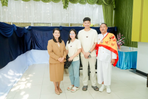 มรภ.เทพสตรี ผนึกกำลัง อาจารย์แห้ว จัดดูดวงการกุศล ยอดบริจาคพุ่งกว่า 2 แสนบาท! หนุ่ม กะลา - จ๊ะโอ๋ ร่วมปันน้ำใจมอบทุนการศึกษา 1 แสนบาท