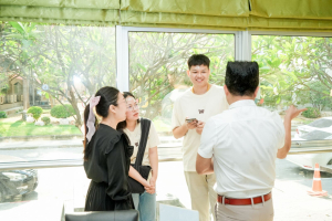 มรภ.เทพสตรี ผนึกกำลัง อาจารย์แห้ว จัดดูดวงการกุศล ยอดบริจาคพุ่งกว่า 2 แสนบาท! หนุ่ม กะลา - จ๊ะโอ๋ ร่วมปันน้ำใจมอบทุนการศึกษา 1 แสนบาท