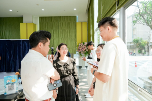 มรภ.เทพสตรี ผนึกกำลัง อาจารย์แห้ว จัดดูดวงการกุศล ยอดบริจาคพุ่งกว่า 2 แสนบาท! หนุ่ม กะลา - จ๊ะโอ๋ ร่วมปันน้ำใจมอบทุนการศึกษา 1 แสนบาท