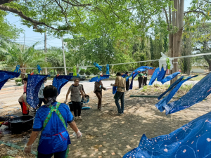 คณะมนุษยศาสตร์ฯ จัดอบรมการสร้างสรรค์ผ้าบาติกและผ้ามัดย้อม เสริมสร้างสุขภาวะและศักยภาพผู้สูงอายุอย่างยั่งยืน