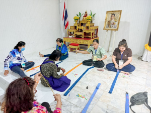 คณะมนุษยศาสตร์ฯ จัดอบรมการสร้างสรรค์ผ้าบาติกและผ้ามัดย้อม เสริมสร้างสุขภาวะและศักยภาพผู้สูงอายุอย่างยั่งยืน
