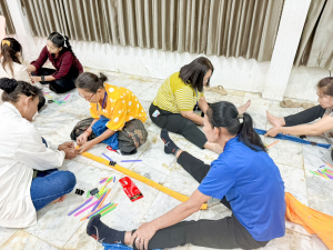 คณะมนุษยศาสตร์ฯ จัดอบรมการสร้างสรรค์ผ้าบาติกและผ้ามัดย้อม เสริมสร้างสุขภาวะและศักยภาพผู้สูงอายุอย่างยั่งยืน