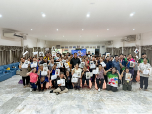 คณะมนุษยศาสตร์ฯ จัดอบรมการสร้างสรรค์ผ้าบาติกและผ้ามัดย้อม เสริมสร้างสุขภาวะและศักยภาพผู้สูงอายุอย่างยั่งยืน