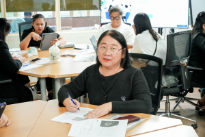 คณะเทคโนโลยีสารสนเทศ จัดอบรม AI ช่วยครู เสริมทักษะการสร้างสื่อและบริหารห้องเรียนยุคดิจิทัลแก่บุคลากรทางการศึกษาในจังหวัดลพบุรี