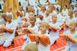 มรภ.เทพสตรี ร่วมพิธีบรรพชาอุปสมบทภาคฤดูร้อน เฉลิมพระเกียรติ สมเด็จพระกนิษฐาธิราชเจ้า กรมสมเด็จพระเทพรัตนราชสุดาฯ สยามบรมราชกุมารี