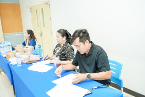 มรภ.เทพสตรี จัดประชุม คกก.การพิจารณาเพื่อรับทุนการศึกษาโครงการเพื่อน้องสองราชภัฏ ประเภทขาดแคลนทุนทรัพย์ ประจำปีการศึกษา 2569 ครั้งที่ 1/2569