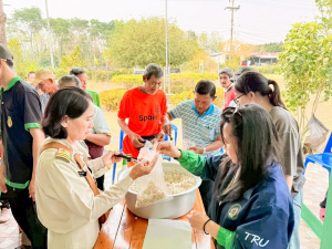 มรภ.เทพสตรี รุกสร้างเศรษฐกิจฐานราก จัดอบรมเกษตรปลอดภัย ชูนวัตกรรมงานวิจัยยกระดับสินค้าเกษตร