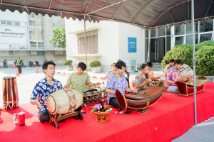 มรภ.เทพสตรี จัดงานทำบุญกลางบ้าน 