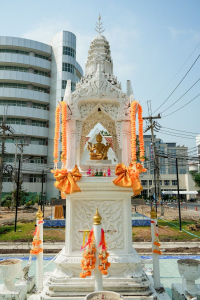 มรภ.เทพสตรี จัดงานทำบุญกลางบ้าน 