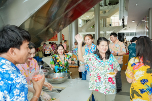 มรภ.เทพสตรี จัดงานทำบุญกลางบ้าน 