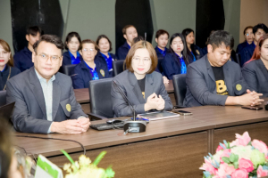 คณะครุศาสตร์ มรภ.เทพสตรี นำผู้บริหารและครู รร.สาธิต มรภ.เทพสตรี ศึกษาดูงาน รร.สาธิต 