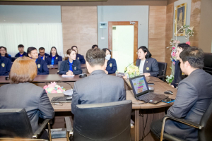คณะครุศาสตร์ มรภ.เทพสตรี นำผู้บริหารและครู รร.สาธิต มรภ.เทพสตรี ศึกษาดูงาน รร.สาธิต 