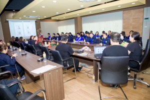 คณะครุศาสตร์ มรภ.เทพสตรี นำผู้บริหารและครู รร.สาธิต มรภ.เทพสตรี ศึกษาดูงาน รร.สาธิต 