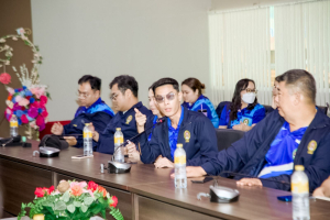 คณะครุศาสตร์ มรภ.เทพสตรี นำผู้บริหารและครู รร.สาธิต มรภ.เทพสตรี ศึกษาดูงาน รร.สาธิต 