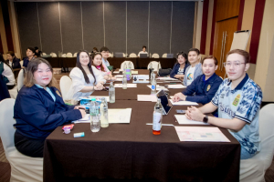 คณะครุศาสตร์ มรภ.เทพสตรี นำผู้บริหารและครู รร.สาธิต มรภ.เทพสตรี ศึกษาดูงาน รร.สาธิต 