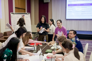 คณะครุศาสตร์ มรภ.เทพสตรี นำผู้บริหารและครู รร.สาธิต มรภ.เทพสตรี ศึกษาดูงาน รร.สาธิต 