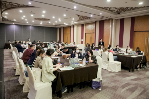 คณะครุศาสตร์ มรภ.เทพสตรี นำผู้บริหารและครู รร.สาธิต มรภ.เทพสตรี ศึกษาดูงาน รร.สาธิต 