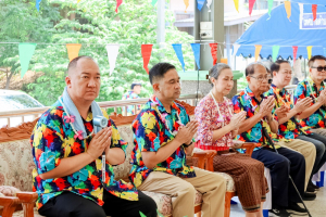 มรภ.เทพสตรี ผนึกกำลัง เทศบาลตำบลถนนใหญ่ จัดงานผู้สูงอายุ สืบสานวัฒนธรรมไทยพวน ชู 