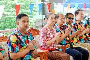 มรภ.เทพสตรี ผนึกกำลัง เทศบาลตำบลถนนใหญ่ จัดงานผู้สูงอายุ สืบสานวัฒนธรรมไทยพวน ชู 