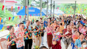 มรภ.เทพสตรี ผนึกกำลัง เทศบาลตำบลถนนใหญ่ จัดงานผู้สูงอายุ สืบสานวัฒนธรรมไทยพวน ชู 