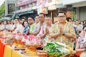 มรภ.เทพสตรี ร่วมพิธีทำบุญตักบาตรและสรงน้ำพระ เนื่องในเทศกาลสงกรานต์ ประจำปี พ.ศ. 2569