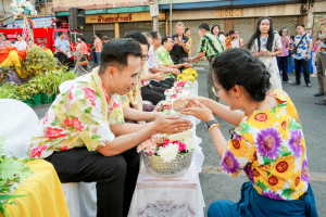 มรภ.เทพสตรี ร่วมพิธีทำบุญตักบาตรและสรงน้ำพระ เนื่องในเทศกาลสงกรานต์ ประจำปี พ.ศ. 2569