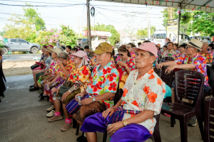 มรภ.เทพสตรี ร่วมงานประเพณีสงกรานต์ ถนนดินสอพอง ภายใต้แนวคิด ยลเสน่ห์สงกรานต์ หมู่บ้านดินสอพอง