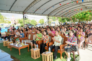 มรภ.เทพสตรี ร่วมงานประเพณีสงกรานต์ ถนนดินสอพอง ภายใต้แนวคิด ยลเสน่ห์สงกรานต์ หมู่บ้านดินสอพอง