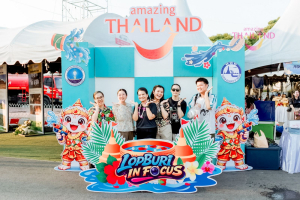 อธิการบดี มรภ.เทพสตรี นำผู้บริหาร และบุคลากร ร่วมพิธีเจริญพระพุทธมนต์ และร่วมเปิดงาน Lopburi Water Festival 2569 สืบสานประเพณีสงกรานต์